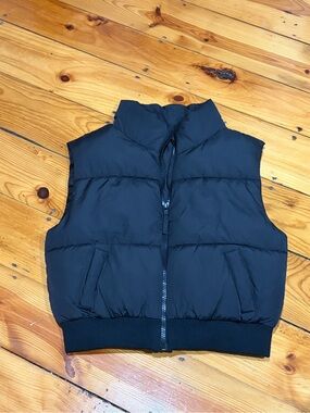 Aeropostale Black Puffer Vest
